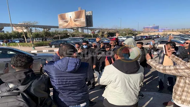 موعد ومكان عزاء والد الفنانة مي عمر