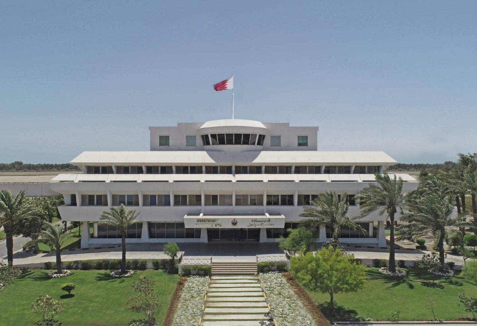 خفر السواحل تقبض على بحار مخالف وتضبط شباك جر قاعية بعد فرار قارب من منطقة المسح البحري ثلاثي الأبعاد – الوطن