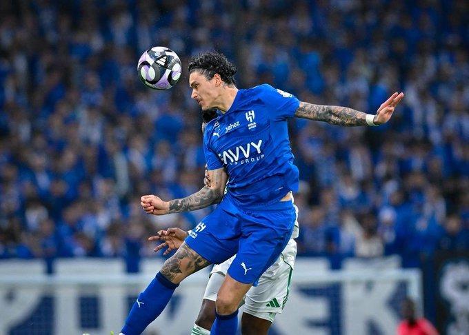 قمة دوري روشن السعودي بلا أهداف.. الهلال يحافظ على الصدارة والأهلي يلاحقه بشراسة