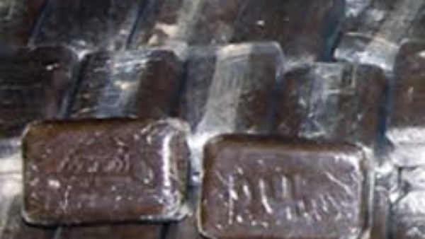 القبض على 3 اشخاص غسلوا أموالا من تجارة المخدرات