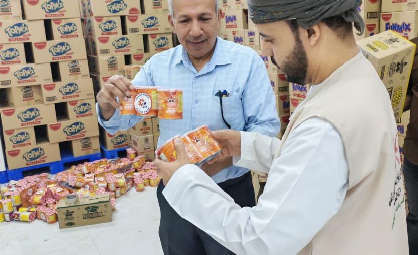 زيارات تفتيشية ميدانية للمخازن الغذائية في المصنعة