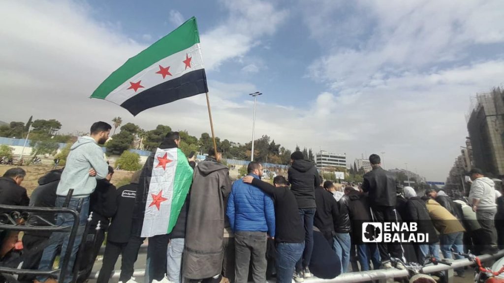 لماذا أصبحت المعارضة أصعب بعد سقوط نظام الأسد؟