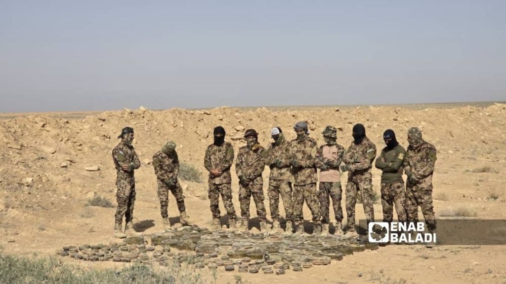 مقتل ثلاثة مدنيين بينهم طفلتان في انفجار لغم بدير الزور