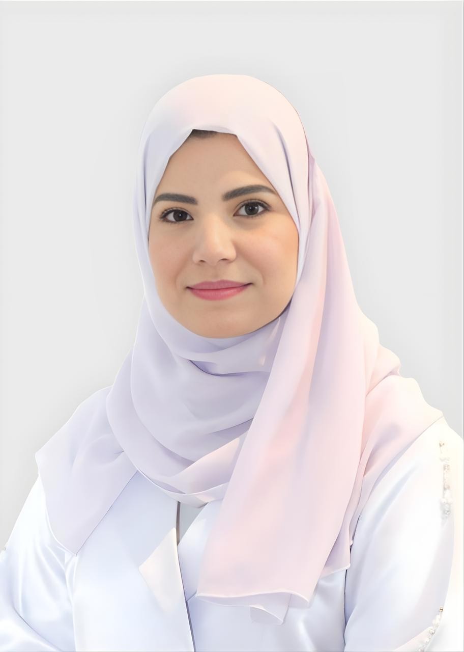 سعادة انتصار أمبوسعيدي.jpeg