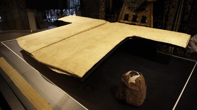 الخرقة الشريفة بإسطنبول.. إرث تاريخي يُعرض للزيارة في رمضان منذ القرن الـ 19