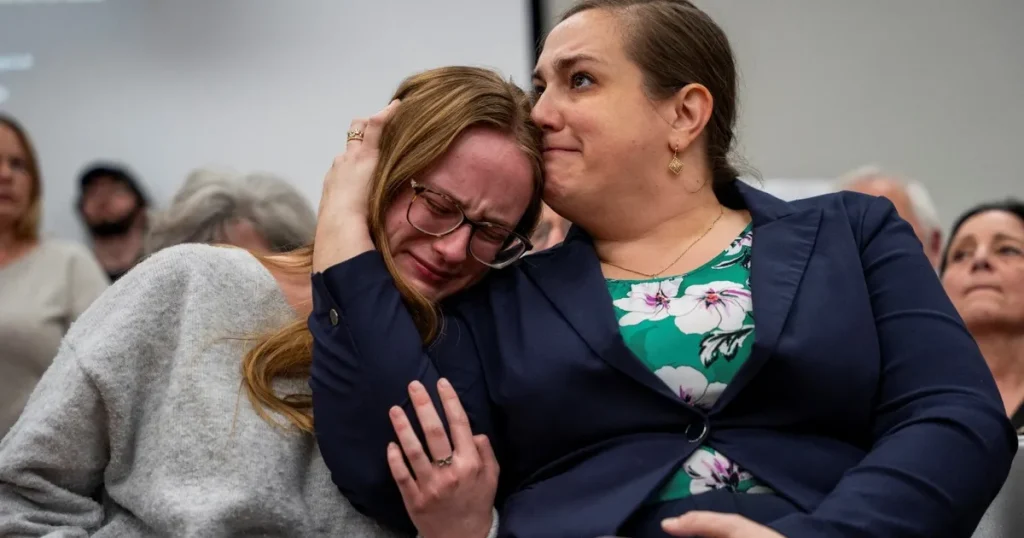 إدارة ترمب تقترح لائحة قد تعلق تصاريح العمل لطالبي اللجوء